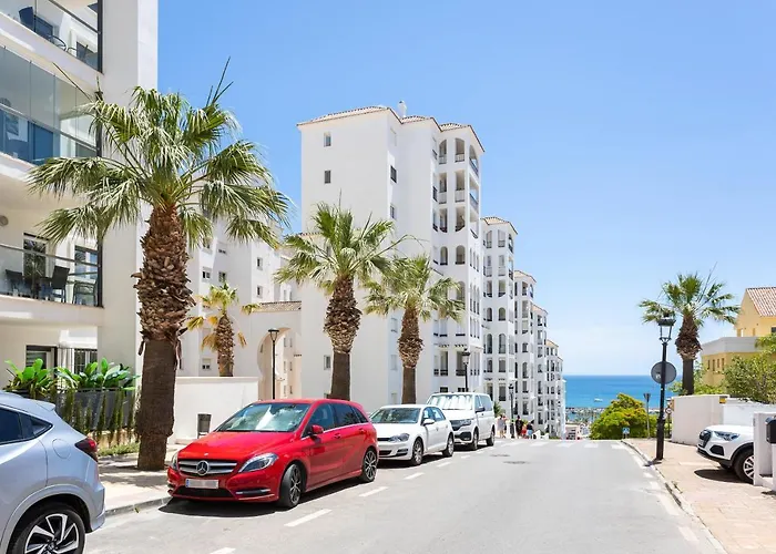 Puerto Blanco - Modern Luxury